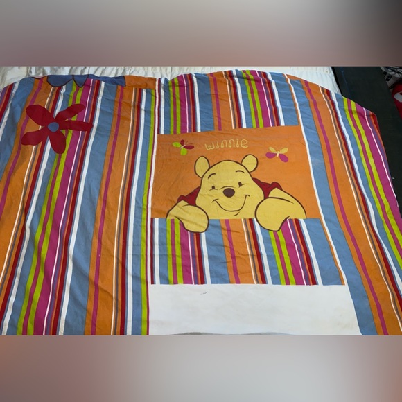 Disney Winnie the Pooh Twin flat/fitted bed sheets - Picture 1 of 9